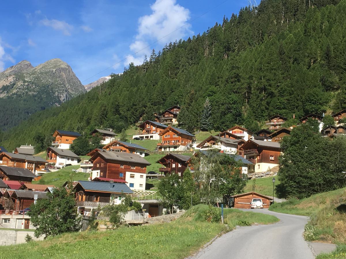 Haus Melodie Wiler Exteriör bild